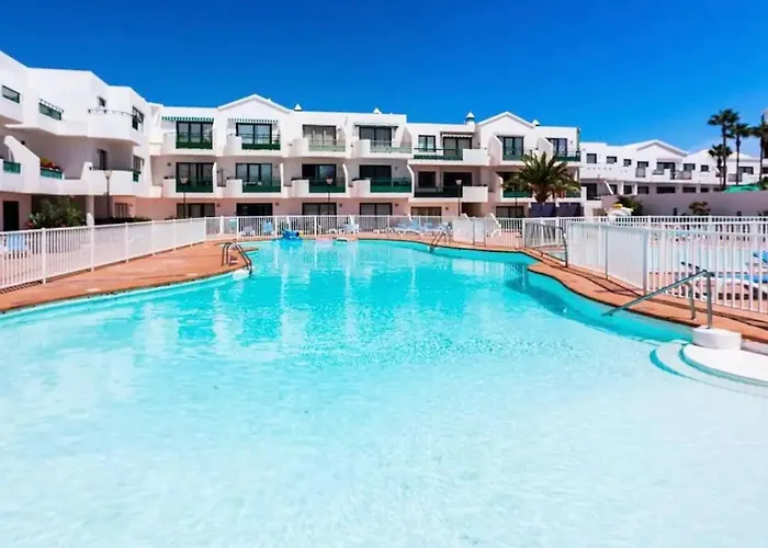 Apartment Ground Floor With Pool, Next To The