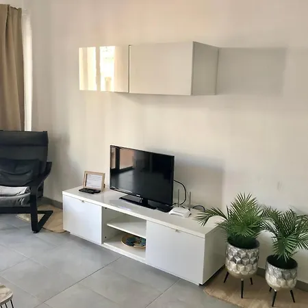 Playa De Las Cucharas Apartment *