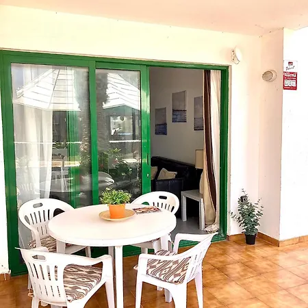Playa De Las Cucharas Apartment *