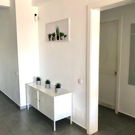 Apartman Playa De Las Cucharas Apartment *