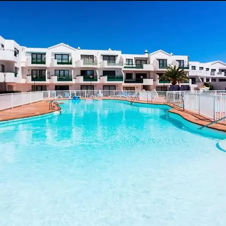Apartman Playa De Las Cucharas Apartment